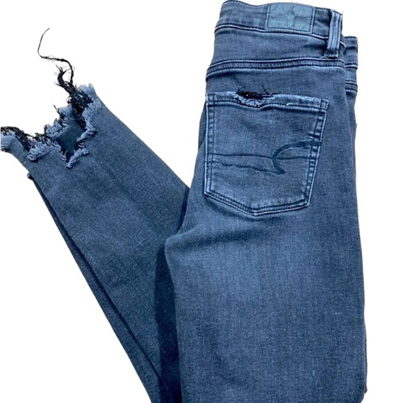 AMERICAN Eagle distressed super high rise jegging crop jeans size 00 short - Picture 3 of 12